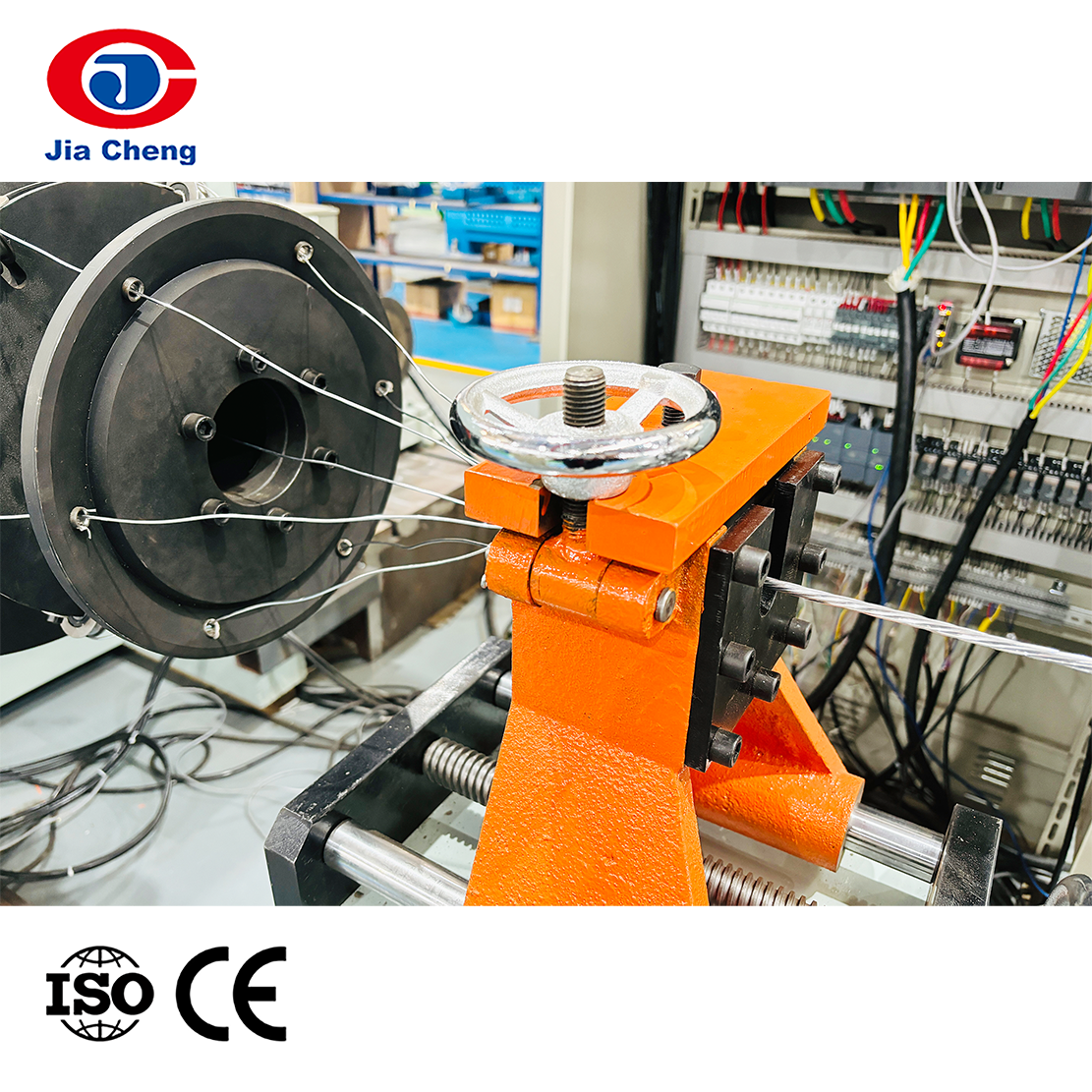 آلة تجديل الأنابيب